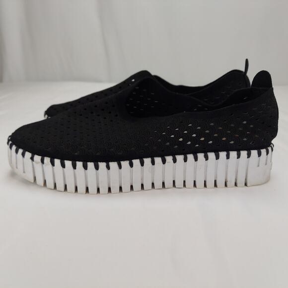 Ilse Jacobsen Hornbaek Tulip Women's Black Slip-on Comfort Sneakers Size 41 - Picture 3 of 9